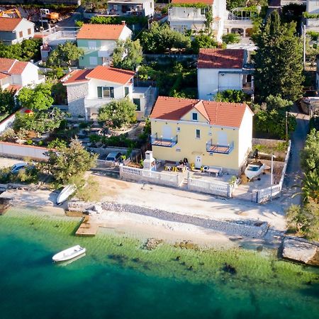 Planikovica Apartments Trogir Eksteriør billede