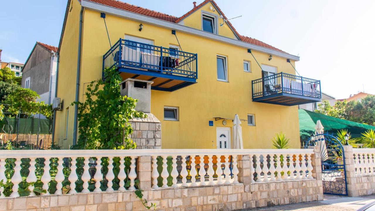Planikovica Apartments Trogir Eksteriør billede