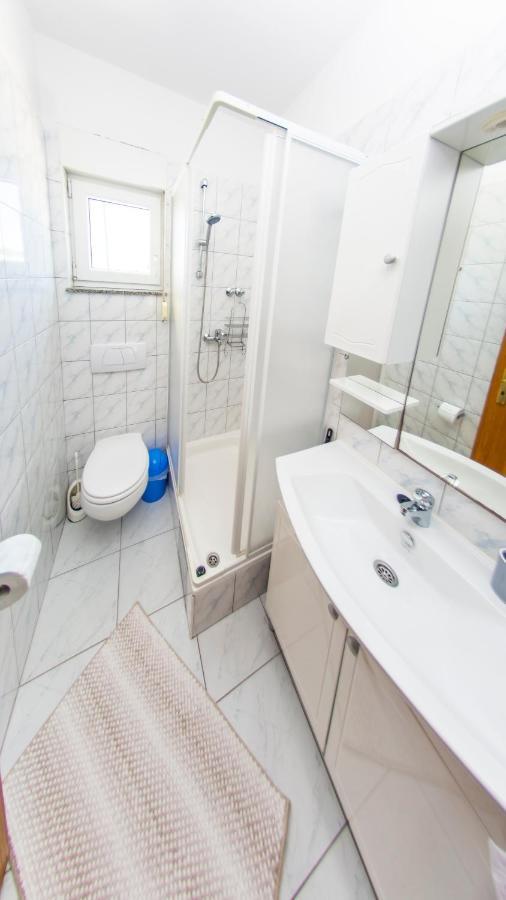 Planikovica Apartments Trogir Eksteriør billede